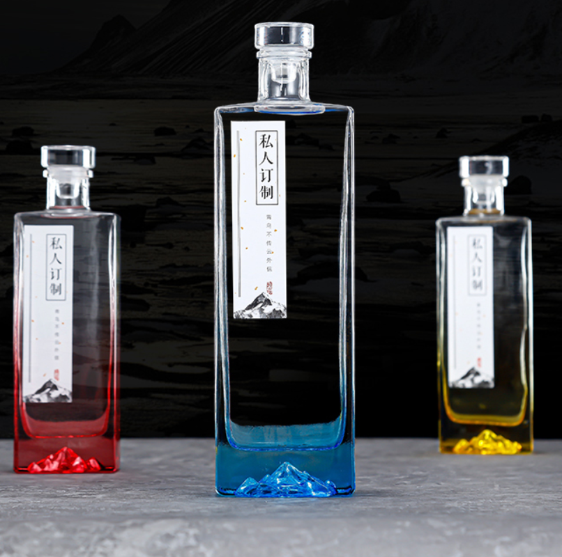 High Quality Fancy Ice Mountain Base 100ml 250ml 500ml Empty Liquor Spirits Glass Bottle for Vodka Gin Whiskey