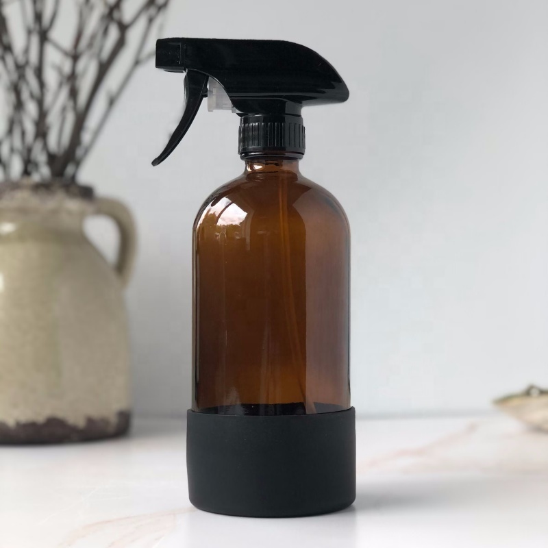 Eco-Friendly Refillable 16oz Clear Amber Cobalt Blue Boston Bottle W/ Silicone Sleeve and Cap/Sprayer for Cleaning Collection
