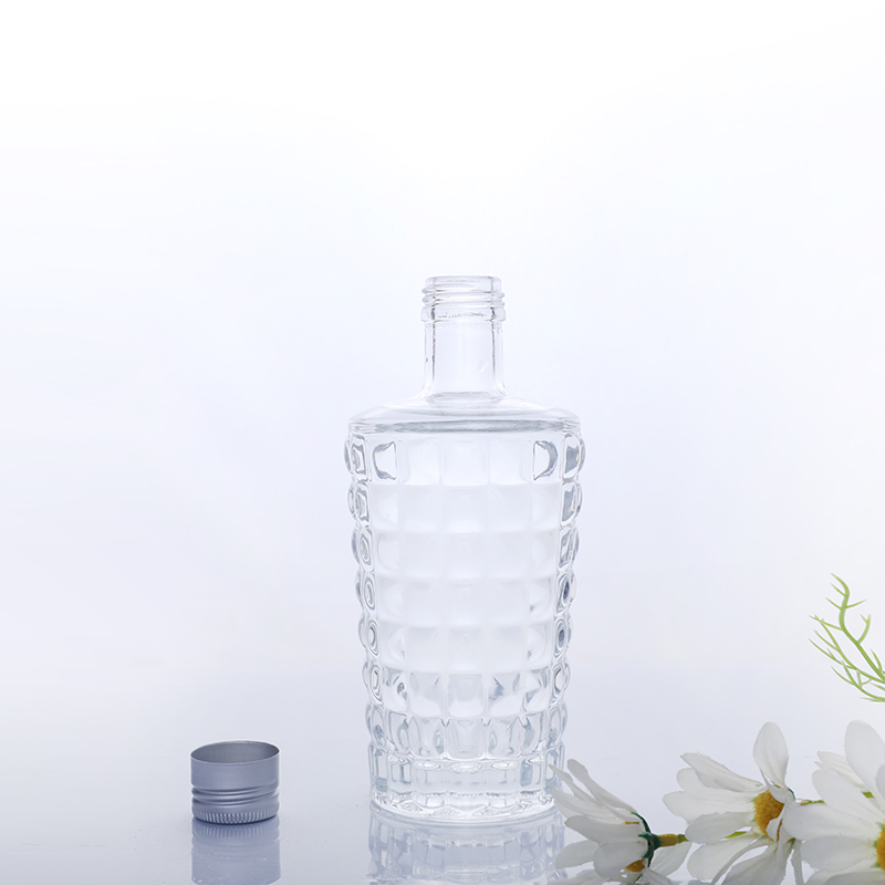 200ml 700ml 750ml Recyclable Empty Clear Super Flint Glass Spirit Alcoholic Beverage Whisky Bottles 700ml  for Liquor
