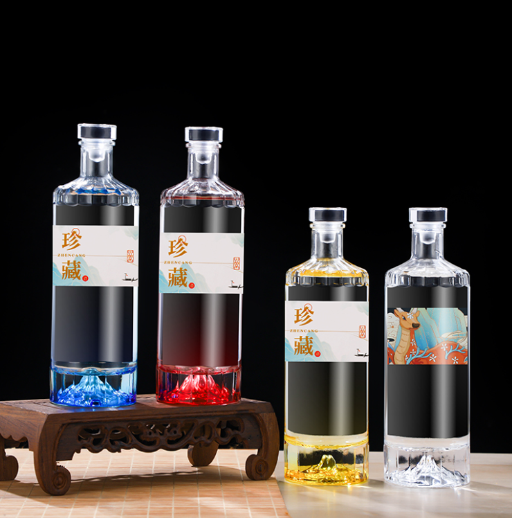 High Quality Fancy Ice Mountain Base 100ml 250ml 500ml Empty Liquor Spirits Glass Bottle for Vodka Gin Whiskey