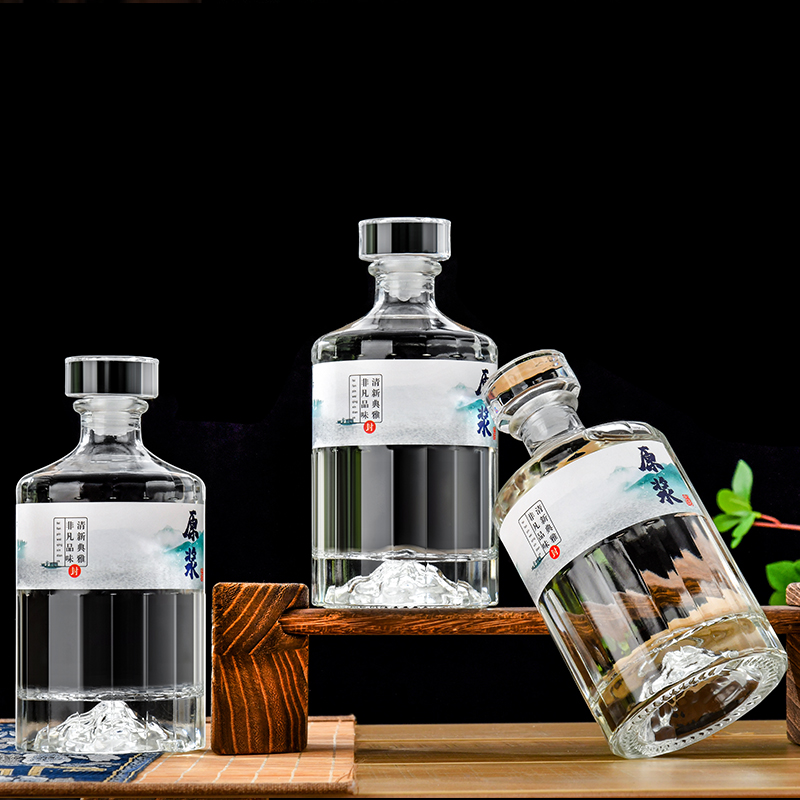 500ml Heave Base Mountain Bottom Glass Spirits Bottle Round Glass Gin Vodka Whiskey Bottles With Glass Top